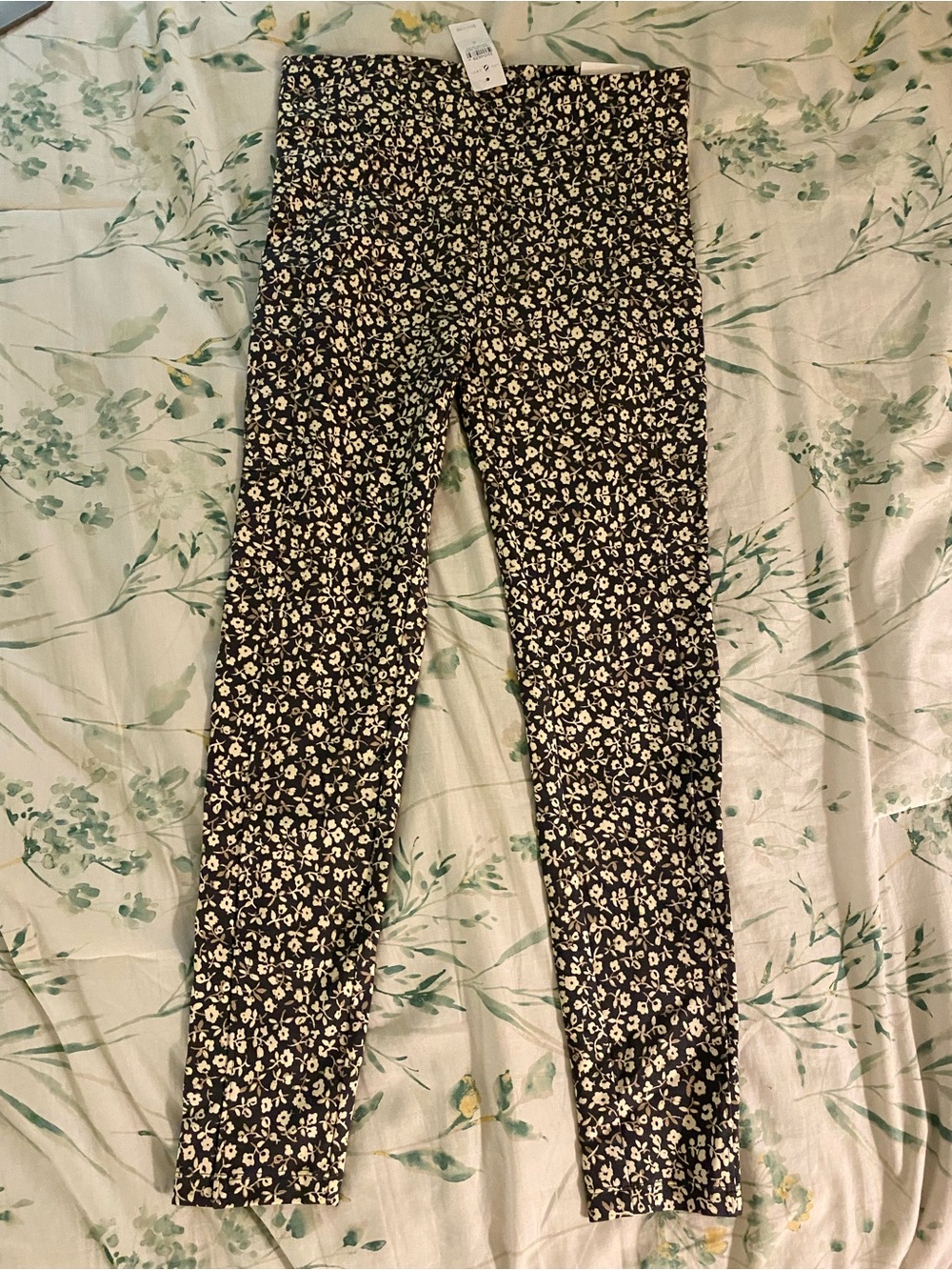 Lou & Grey Size S Sepia and Cream Floral Leggings with Pockets (both sides)